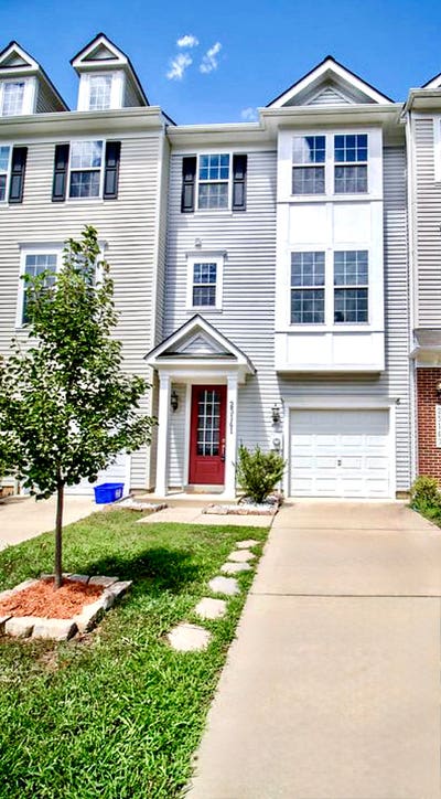 Private 1 Bed  1 Bath in Beautiful Wildewood Townh Main Photo