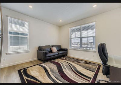 Single bed with Living room in Additional Dwelling Main Photo