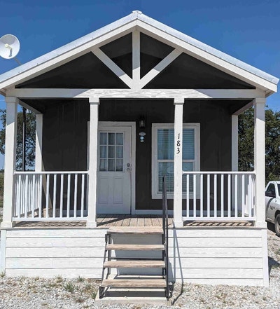 Tiny Home Antler  Ridge Main Photo