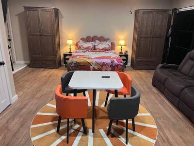 Live in Cherry Creek. Near Longview Park and Steph Main Photo