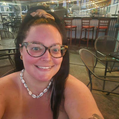 Room wanted in St. Petersburg, Pinellas County, FL Main Photo