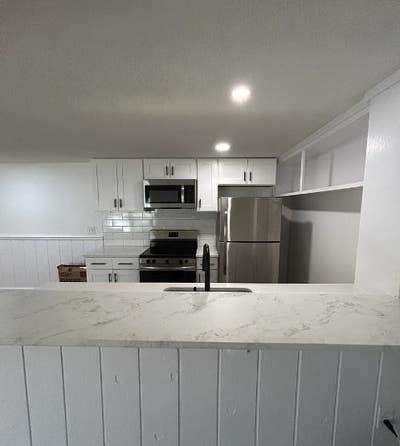 Freshly Remodeled Home in Lexington Main Photo