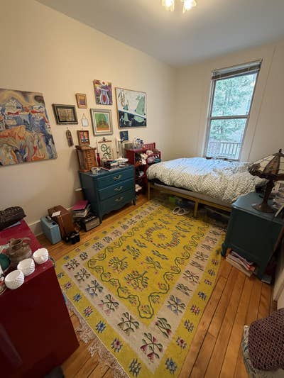 Room available in cute apartment near Harvard Squa Main Photo