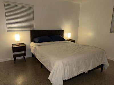 Room for Rent  Main Photo