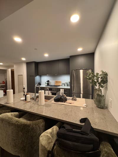 🏙️ Furnished Room – Ivey on Boren (SLU) Main Photo