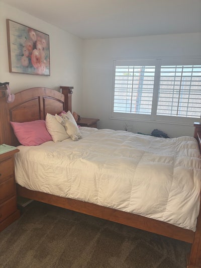 Private master Bedroom with private bathroom!  Main Photo