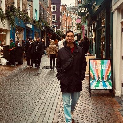 Hi,  My name is Mauro and I look to move in ... Main Photo