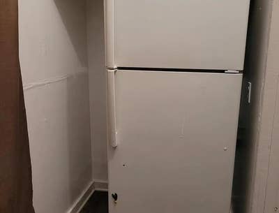 I’m Private Landlord I own my property.  Main Photo