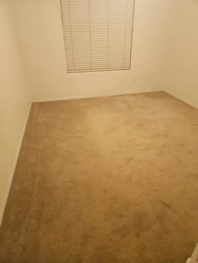 2 rooms no furiture Main Photo