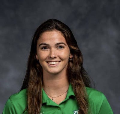 Female looking for a room in Brea for summer Main Photo