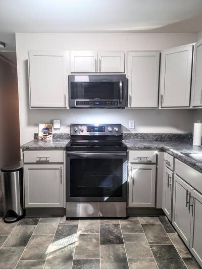 Downtown ATL unit close to public transit! Main Photo