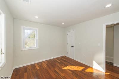 $725 Private Room Available in West MilfordNJ Main Photo