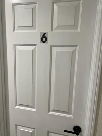 Cozy Room6 for Rent in Luxury Home in Corona Main Photo