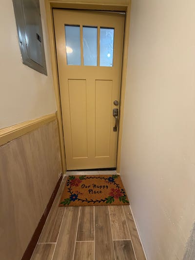 Travel Nurse Rental: Private RoomBrand New Bathro Main Photo