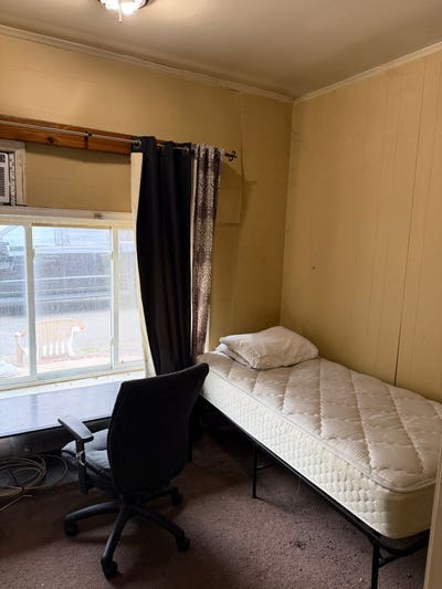 Little room_house share  Main Photo