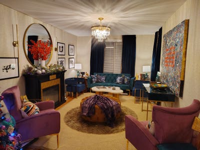 Luxuriously Designed Room for Rent Main Photo