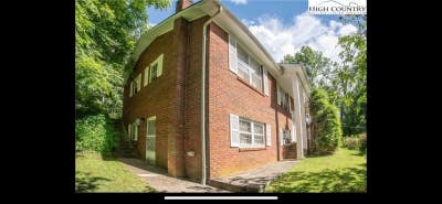 Basement Apartment Main Photo