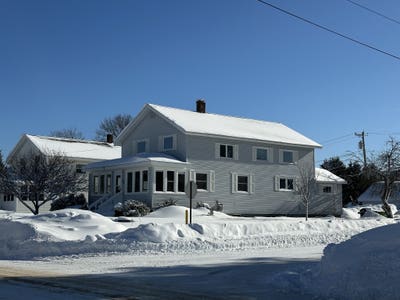Master Bedroom Main Photo