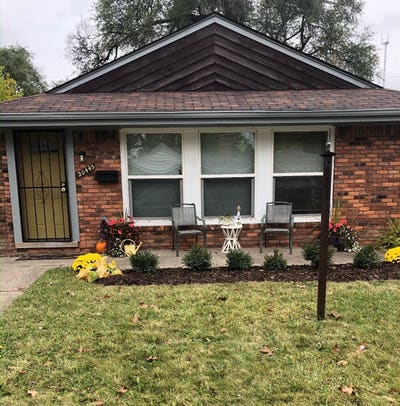 Cozy Co_living homefurnished 1 Bedshared bath in  Main Photo