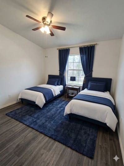 Furnished Shared Room With Private Bath. Utilitie Main Photo