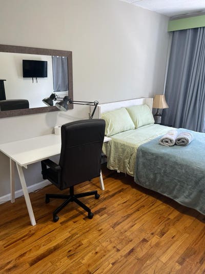 _ MedRental C Main Photo