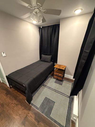 Room for Rent in 2nd Fl Apartment_West Philadelph Main Photo