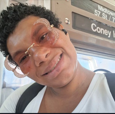 Room wanted in Bronx, NY Main Photo