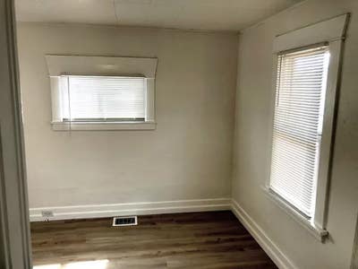 Ideally Located Near Gonzaga University Main Photo