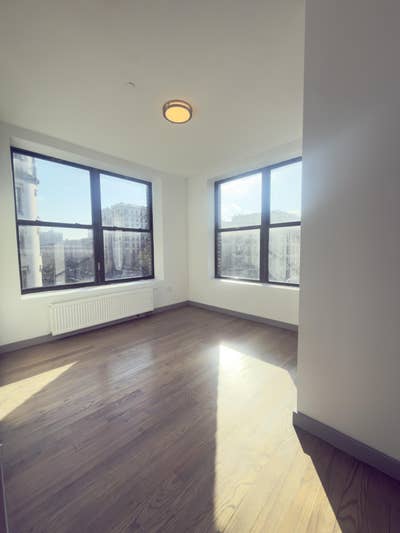 565 W 144 st (brand new rooms on 4th floor) NO BF Main Photo