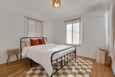 Fully Furnished 1 Bedroom Home Up For Rent Main Photo