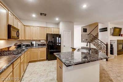 South Henderson Master Suite with Private bath Main Photo