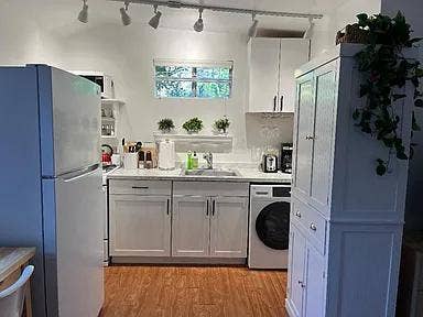 🌟🔥 Stunning Cozy Studio in Prime Location Main Photo