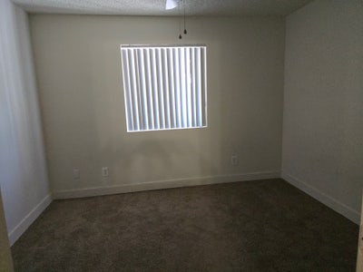 Single room and guest bathroom Main Photo