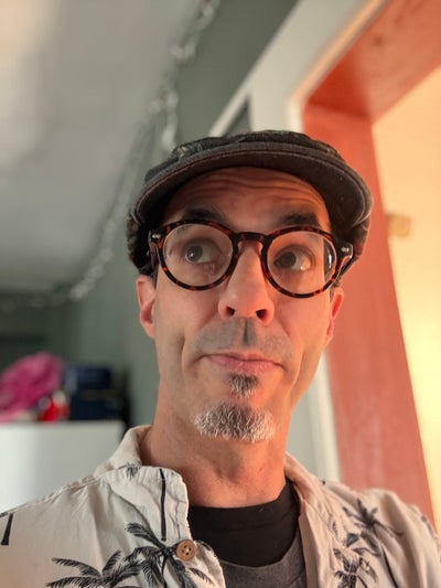 Hello there! My name is Karlo and I’m movin... Main Photo