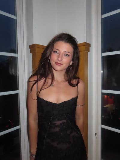 Room wanted in Dupont, WA Main Photo