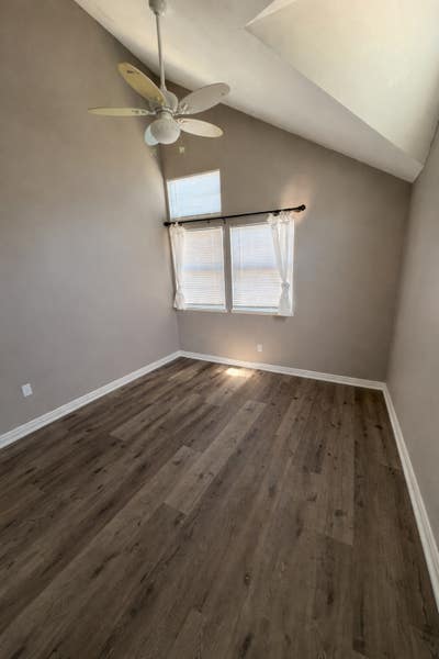 Private room available in a shared family home Main Photo