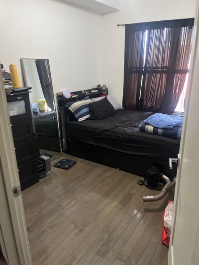 Room for rent in Brooklyn Main Photo