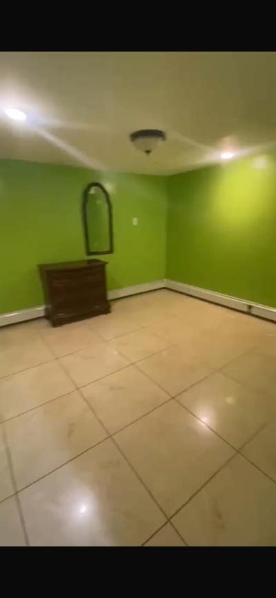 Rooms available for rent Queens area  Main Photo