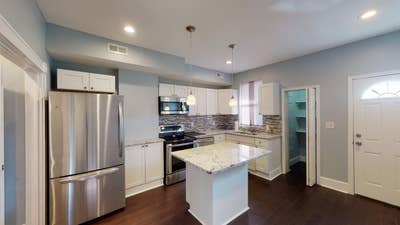 Beautiful Waverly townhouse near Johns Hopkins Uni Main Photo