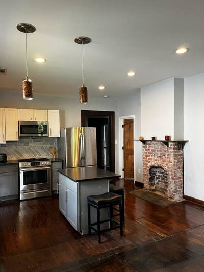 Live in College Park Main Photo