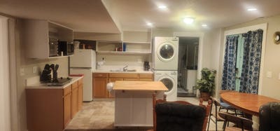 2 BRs bath basement apartment  Main Photo