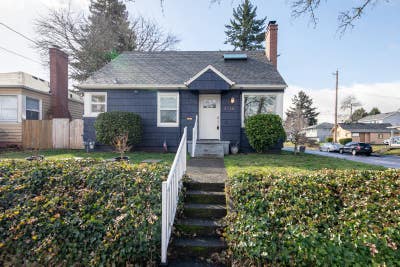 Stylish Room for rentutilities includedfully furn Main Photo