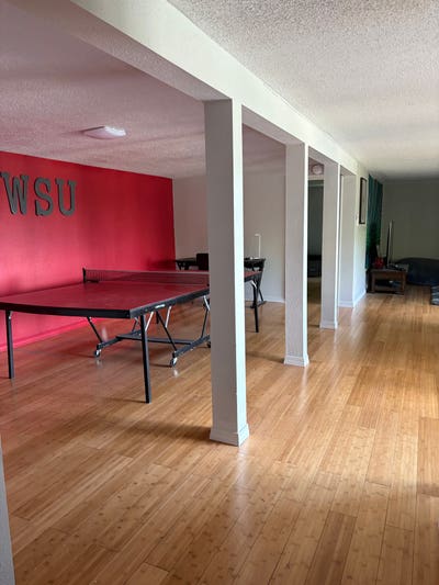 One BR in a fun house of 8! Main Photo