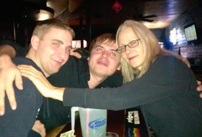 Gay  married couple seeking a room to rent  Main Photo