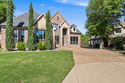 Spacious room near Dallas College & UT Dallas Main Photo