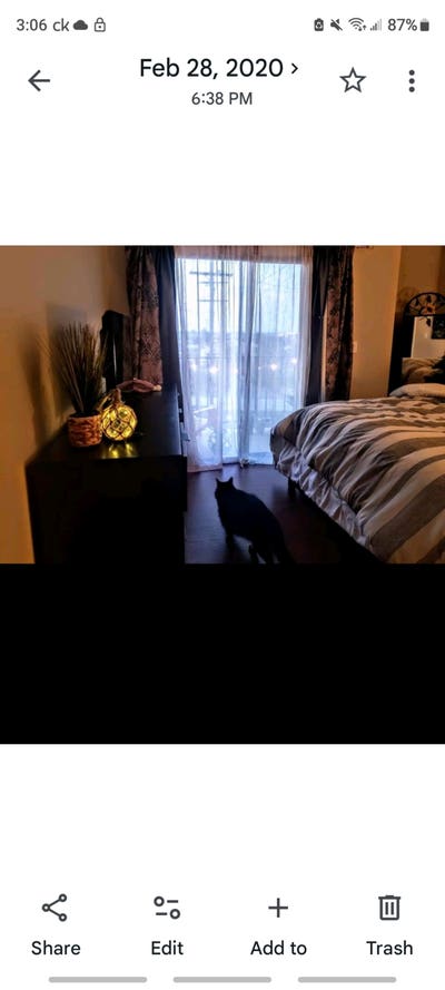 Large room , one mile from the beach  Main Photo