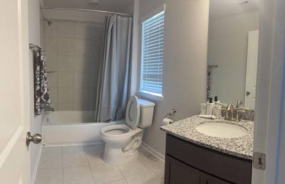 1 bedroom Main Photo