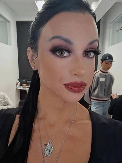 Room wanted in Manhattan, NY Main Photo