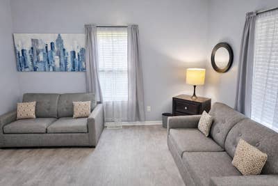 NewlyRenovated, Comfy Shared Home – Quiet South At Main Photo