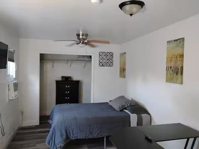 Private Apartment Near Airport Main Photo